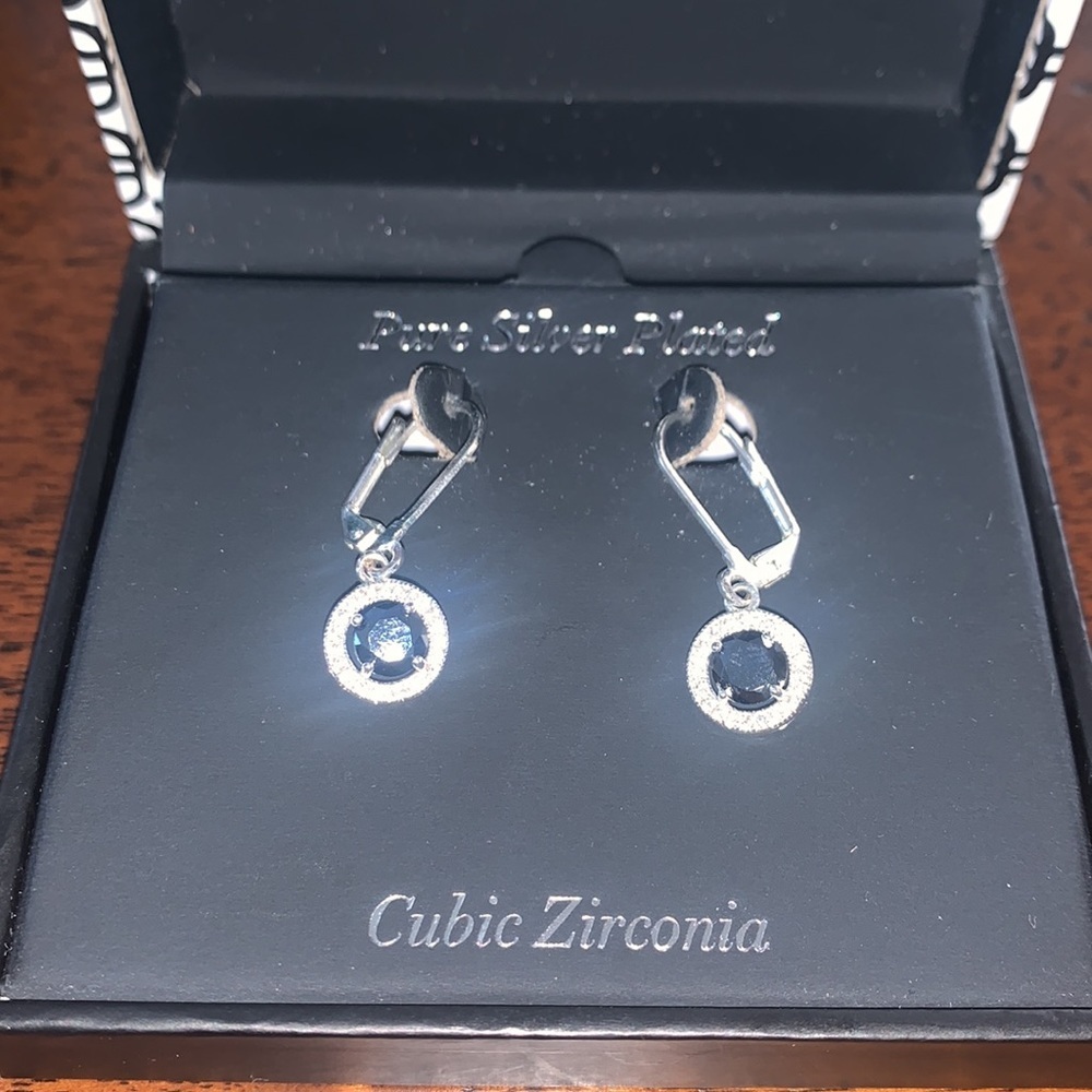 Sparkle allure pure silver plated cubic zirconia earrings. Black and silver, new - Picture 4 of 12